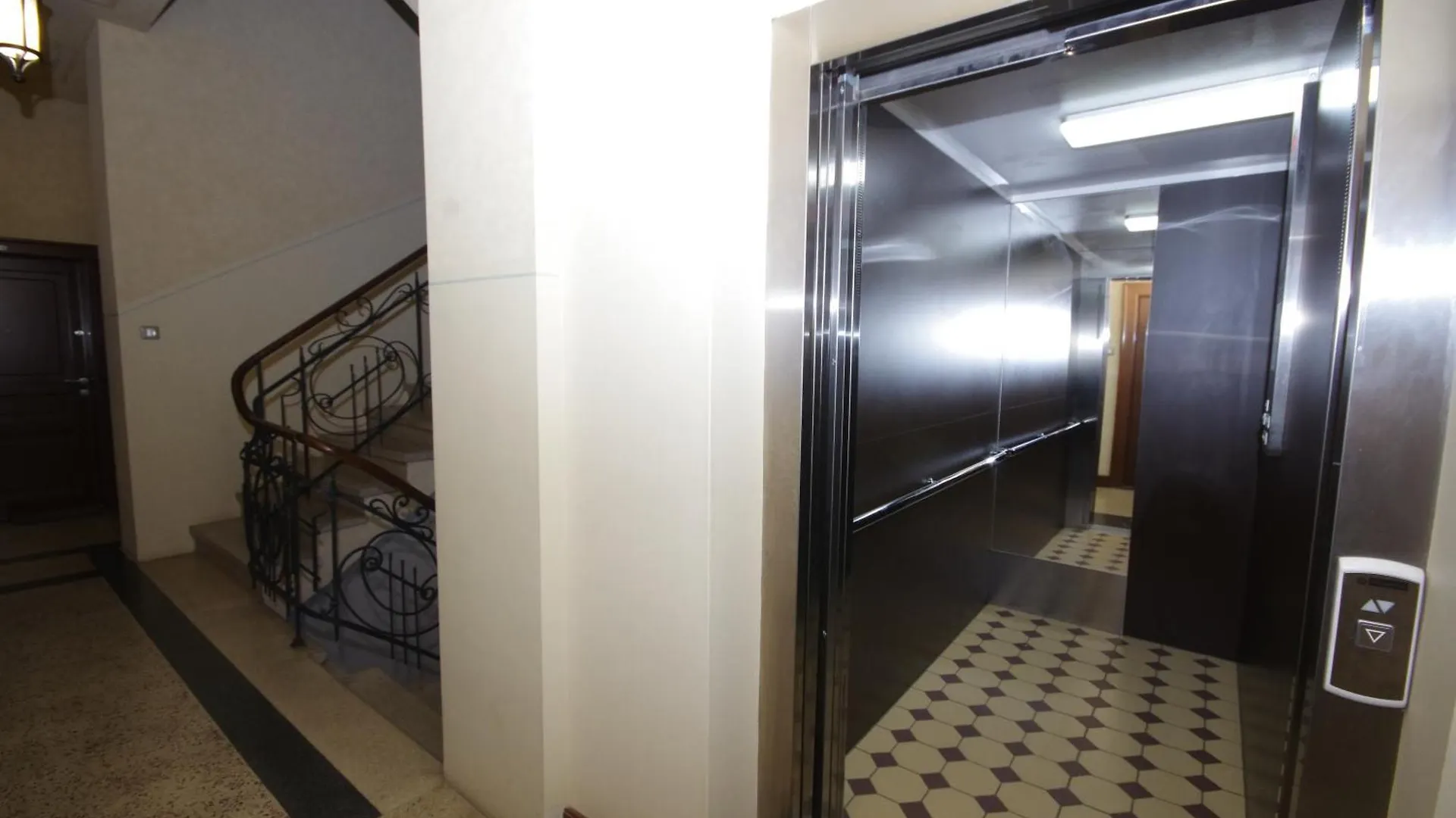 Inpoint Royal Wawel View & Old Town Apartment Краков