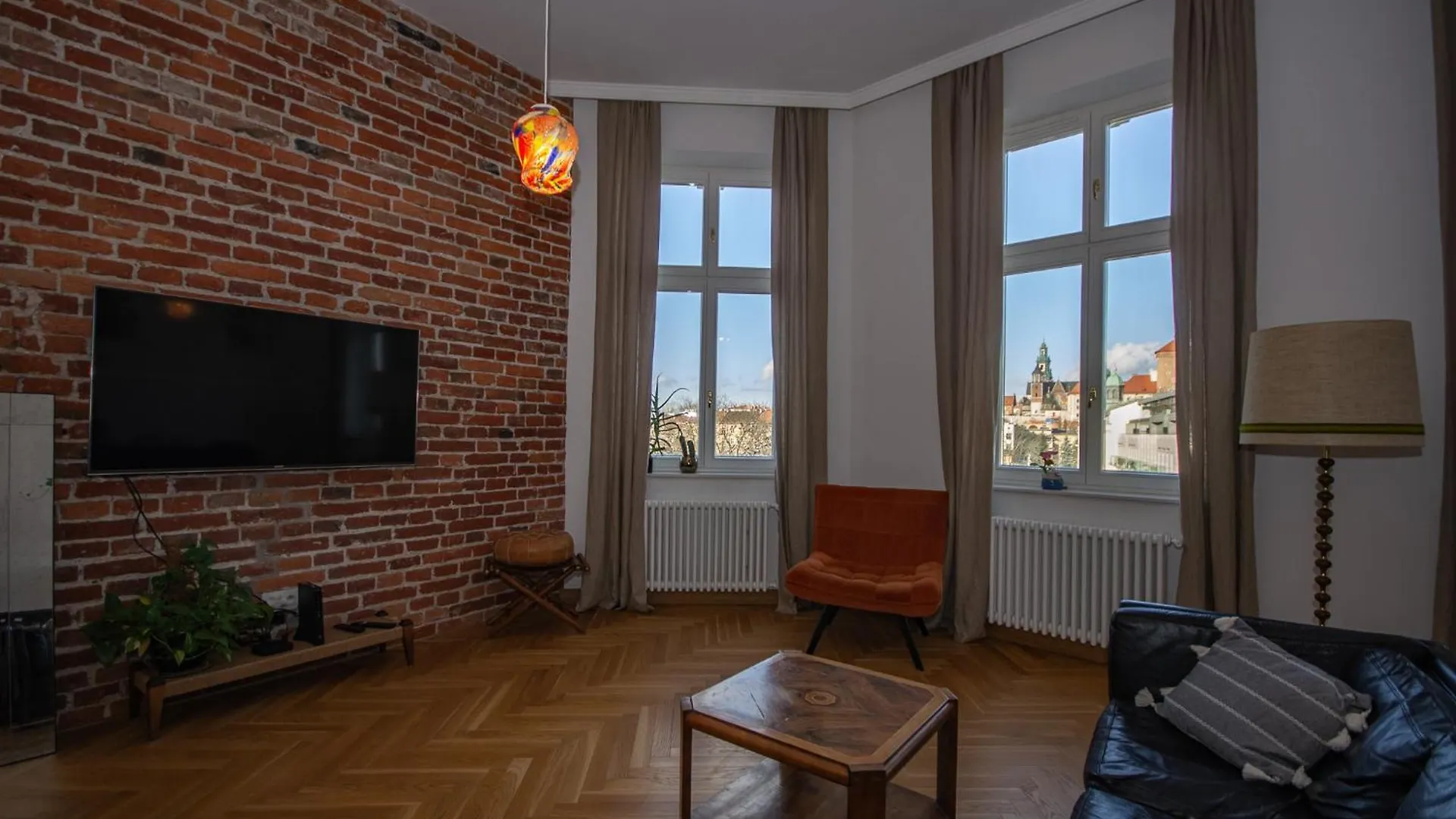 Inpoint Royal Wawel View & Old Town Apartment  Krakow