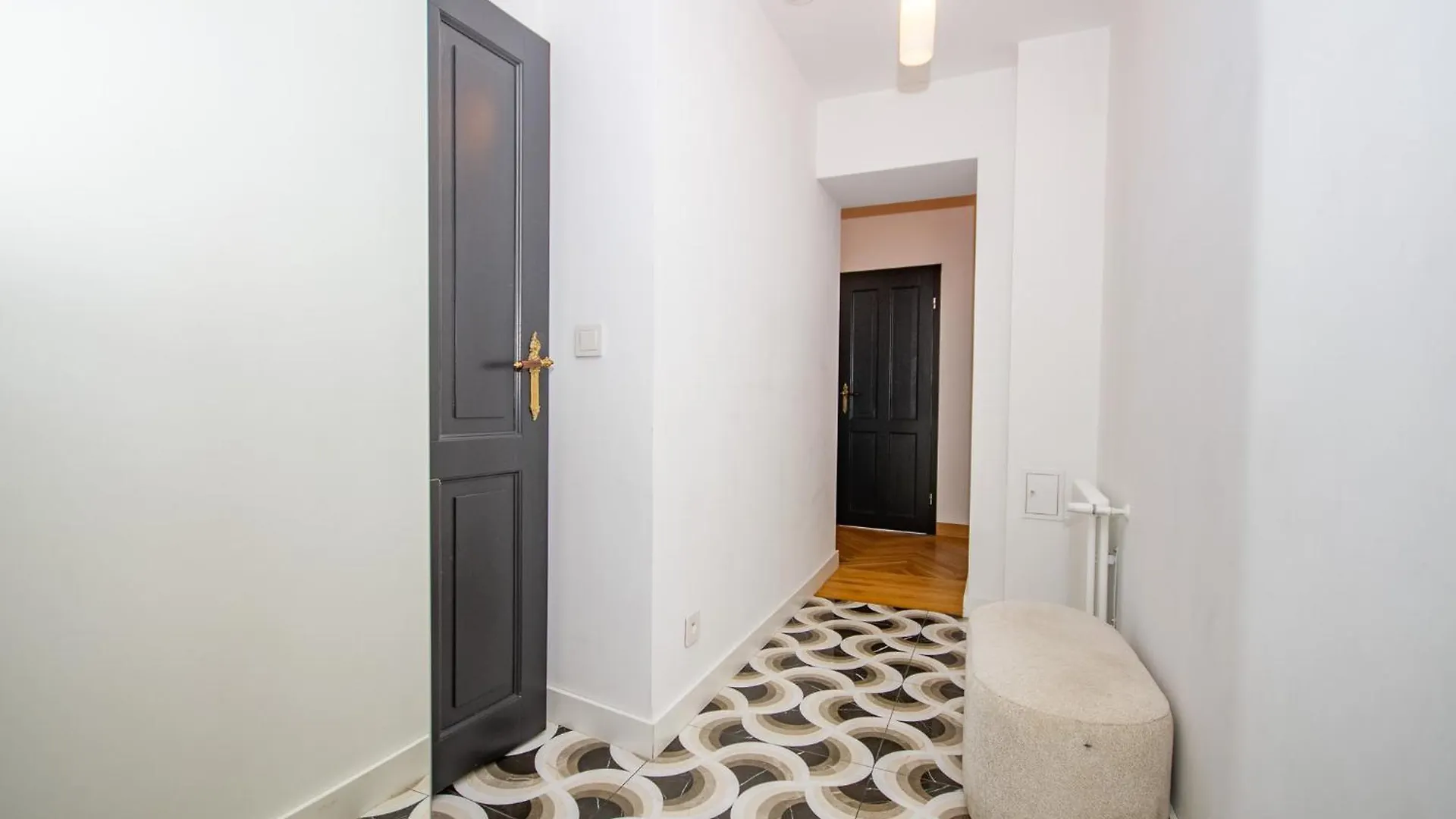 Inpoint Royal Wawel View & Old Town Apartment 0*, Krakow