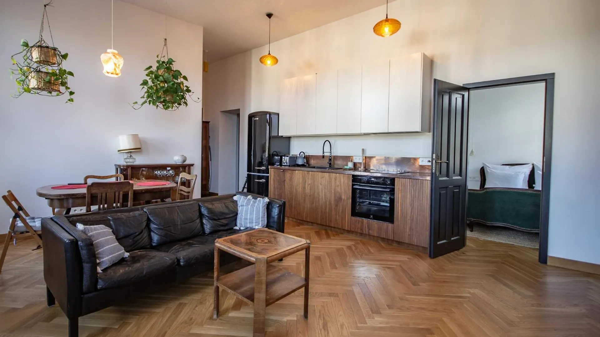 Inpoint Royal Wawel View & Old Town Apartment 0*, Krakow Poland