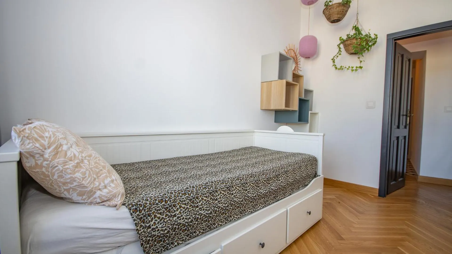 Inpoint Royal Wawel View & Old Town Apartment Poland